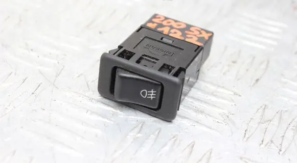 Fog light switch