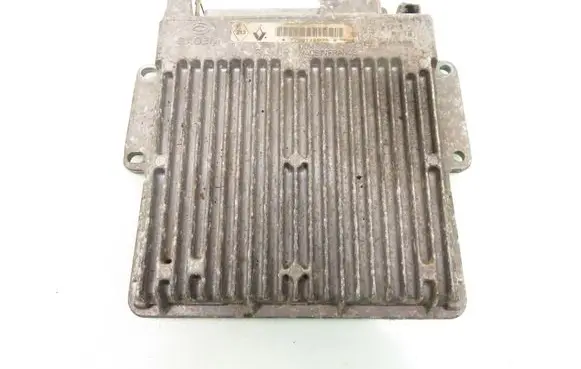 Renault Kangoo I Engine control unit/module 7700112075
