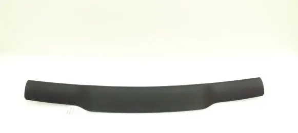 Tailgate trim