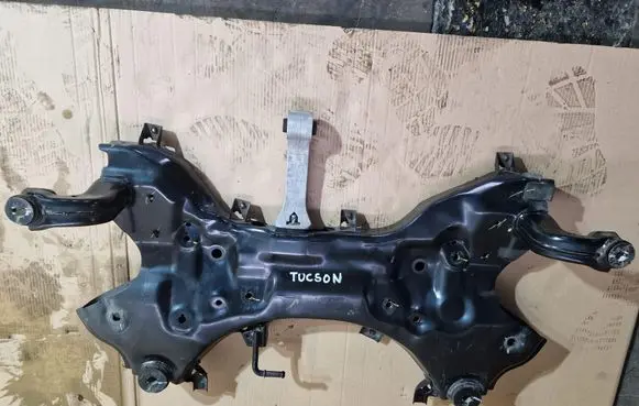 Hyundai Tucson TL Front axle beam 23423