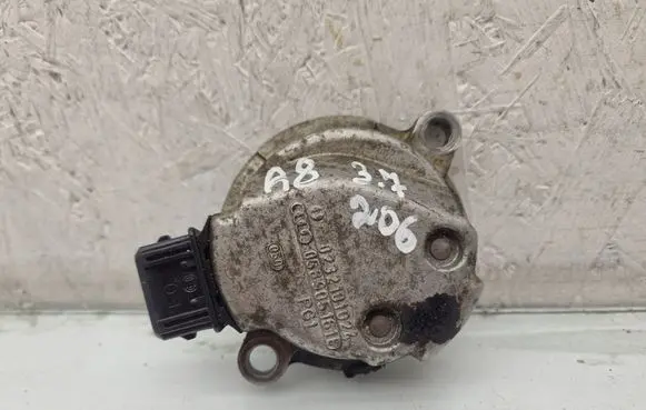 Audi A8 S8 D3 4E Camshaft position sensor 058905161B