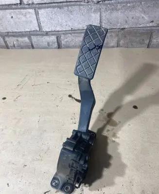 Volkswagen Transporter - Caravelle T5 Accelerator throttle pedal 7H1721503D