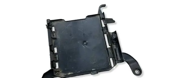 Audi A4 Allroad B9 Engine control unit holder 8W0907647A