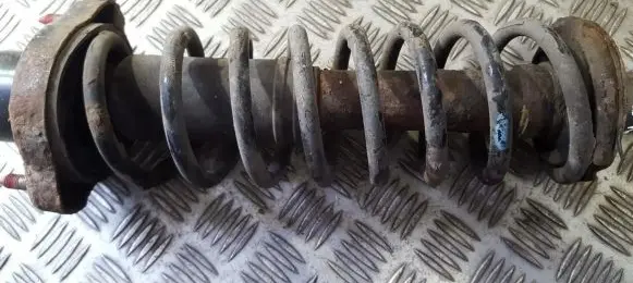 Mitsubishi Lancer Rear coil spring