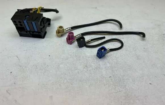 BMW 5 E60 E61 Sound system wiring loom 9198862 CIC 1241766