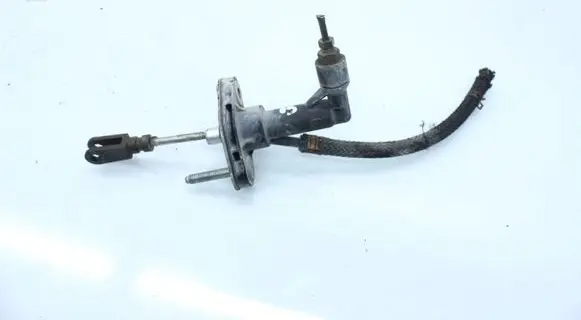 Clutch slave cylinder