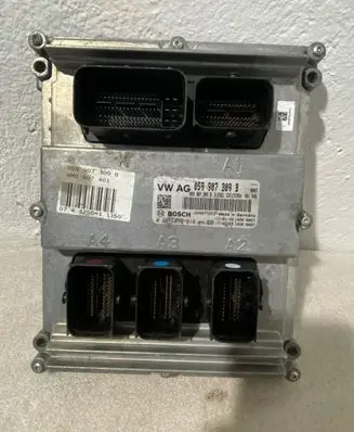 Audi Q7 4M Engine control unit/module 059907309B 0281030218 859907309B