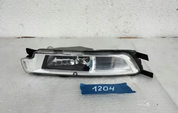 Volkswagen PASSAT B8 Front fog light 3G0941661H