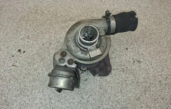 KIA Carens III Turbo 282012A870 RDN00549K 8193630002
