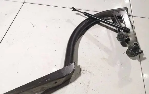 Opel Insignia A Tailgate/trunk/boot hinge 