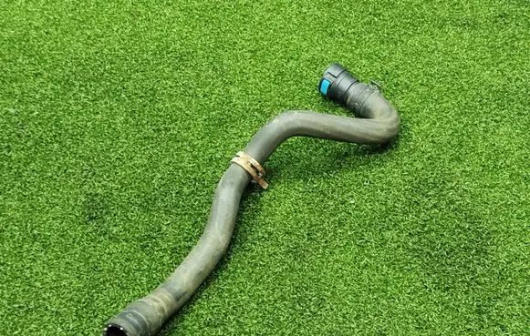 Ford Transit Custom Engine coolant pipe/hose BK2118K580BC BK2118K580