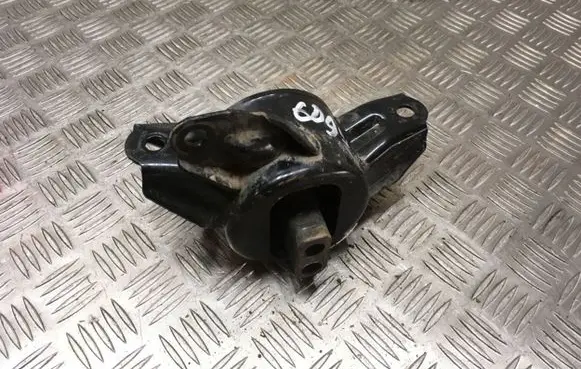Hyundai i40 Engine mount bracket 140527350009