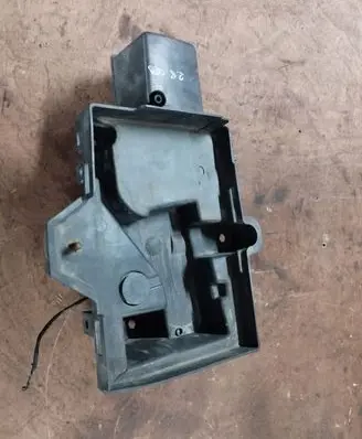 Chrysler Voyager Battery tray 05109648AA