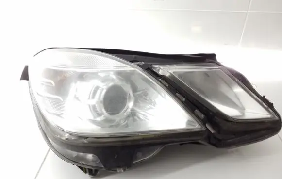 Mercedes-Benz E W212 Headlight/headlamp A2128208261