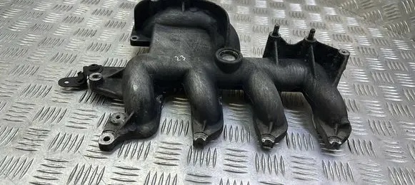 Suzuki Grand Vitara II Intake manifold 8200512434