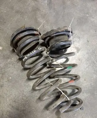 Toyota Avensis T250 Rear coil spring