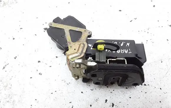 Hyundai Terracan Rear door lock PPT30