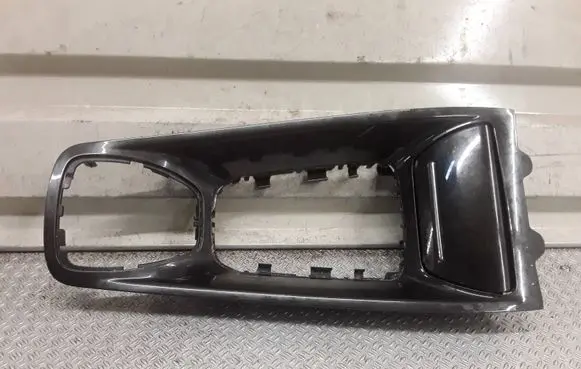 Citroen C5 Gear shifter surround trim plastic
