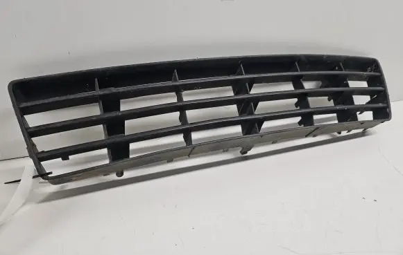 Audi A6 S6 C5 4B Front bumper lower grill 4B0807683F