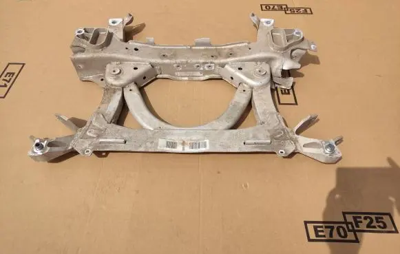 BMW i3 Front subframe 6852483