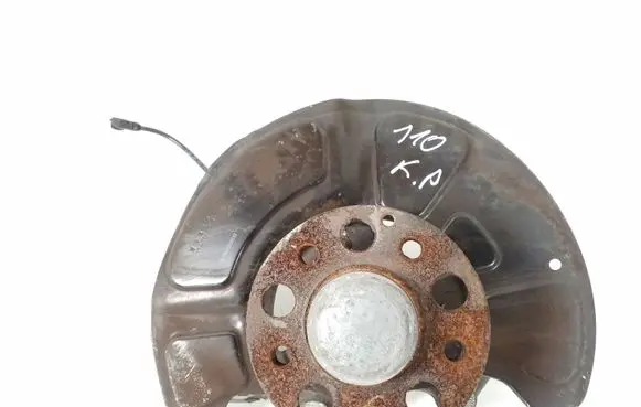 Mercedes-Benz E W212 Front wheel hub A2123322301 A2123320700
