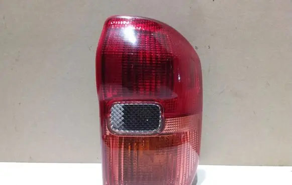 Toyota RAV 4 (XA20) Rear/tail lights 8155142060 ICHIKOH4226