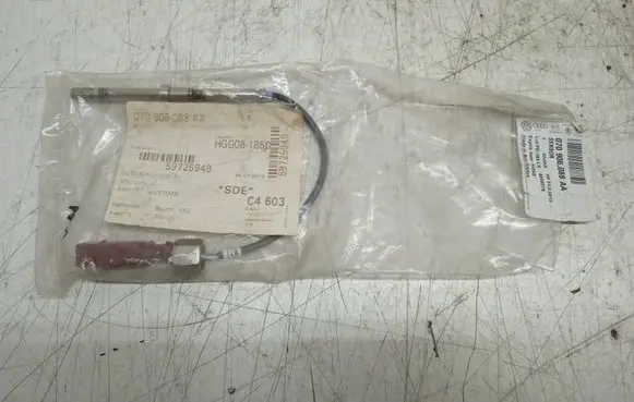 Volkswagen Crafter Exhaust gas temperature sensor 070906088