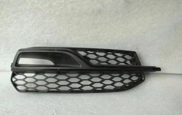 Audi A3 S3 8V Front fog light trim/grill