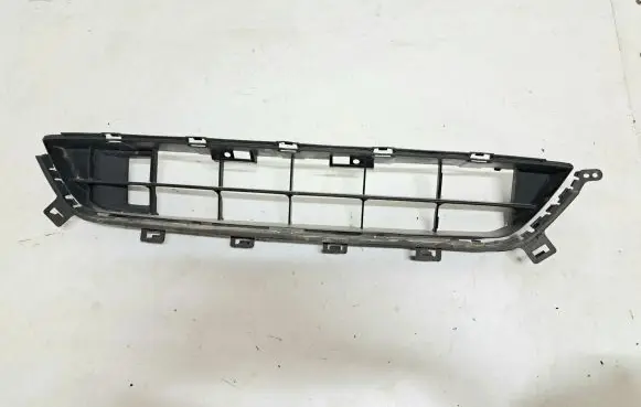 Honda Accord Front bumper lower grill