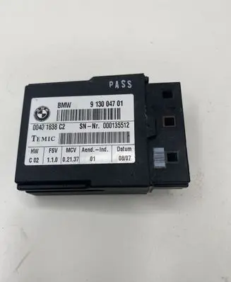 BMW 3 E92 E93 Seat belt warning relay 9130047 00401838C2
