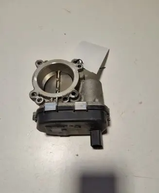 Volkswagen Jetta VII Throttle valve 04E133062T
