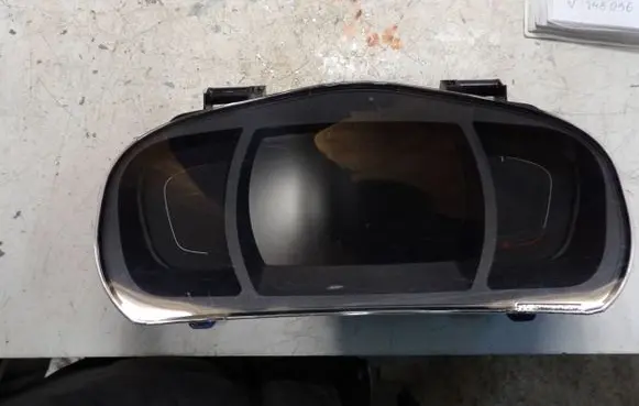 Renault Kadjar Speedometer (instrument cluster) P248104034R 2474557