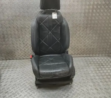 DS Automobiles 7 Crossback Front driver seat 1631860980