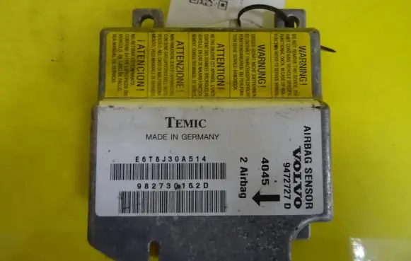 Volvo S70 V70 V70 XC Airbag control unit/module 9472727D 4045