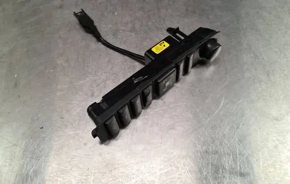Saab 9-3 Ver2 ESP (stability program) switch 12792588 22980138