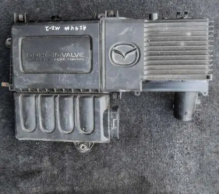 Mazda 2 Air filter box 0141403150