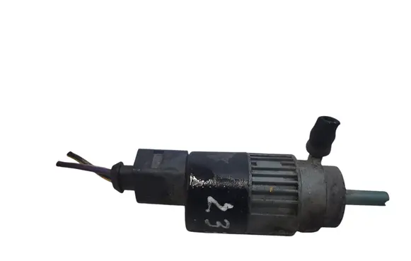 Ford Mondeo MK IV Windscreen/windshield washer pump 6M2113K082AB
