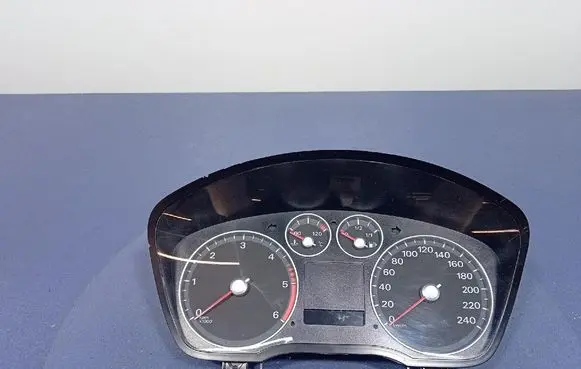 Ford Focus C-MAX Speedometer (instrument cluster) 7M5T-10849-GB