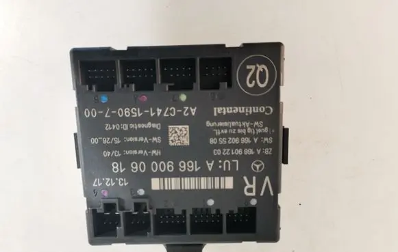 Mercedes-Benz GLE (W166 - C292) Door control unit/module A1669000618 A1669025508