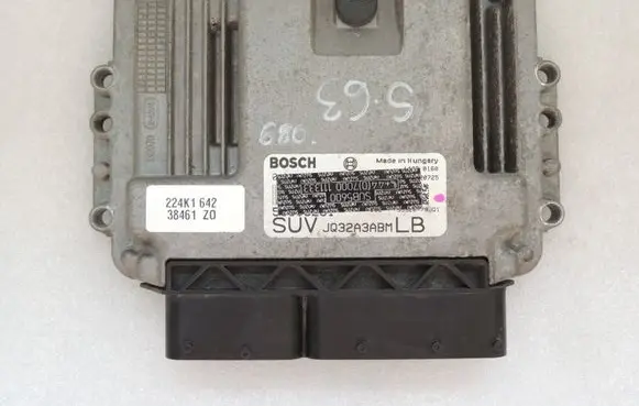 Suzuki SX4 Engine control unit/module 3392079JQ2