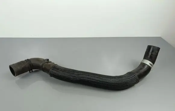 Nissan Qashqai J12 Engine coolant pipe/hose 215306UB3A