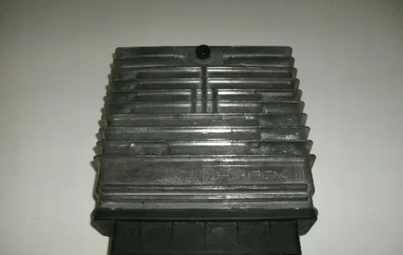 Ford Mondeo Mk III Engine control unit/module 4S7112A650JC