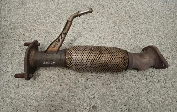 Hyundai ix20 Exhaust gas pipe 