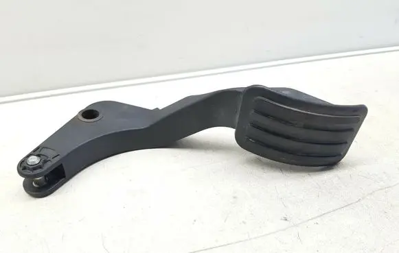 Peugeot Expert Accelerator throttle pedal 746354 nr7547