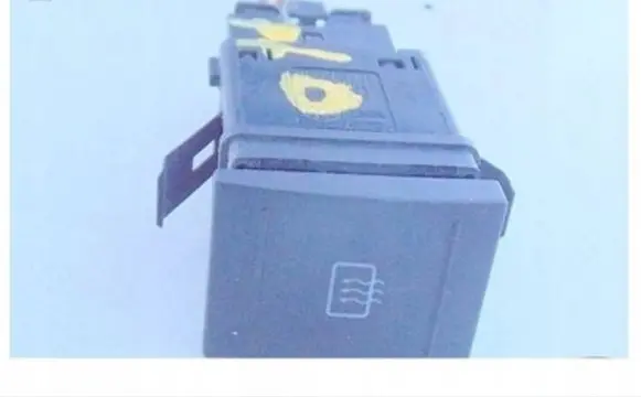 Volkswagen Polo Windscreen/window heater switch