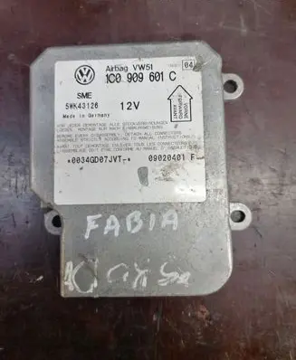 Skoda Fabia Mk1 (6Y) Airbag control unit/module 1C0909601C