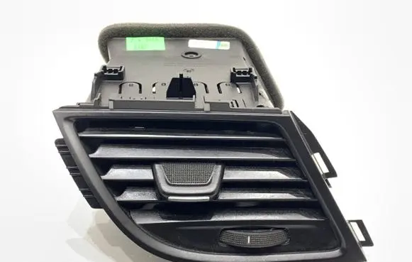 Opel Zafira C Rear air vent grill 13432401