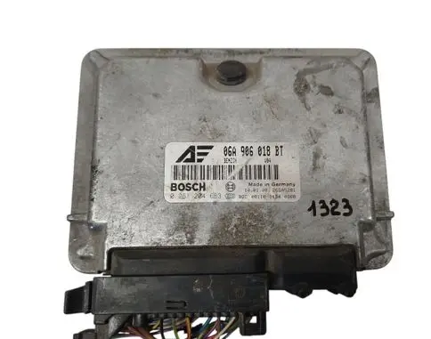 Volkswagen Sharan Engine control unit/module 06A906018BT