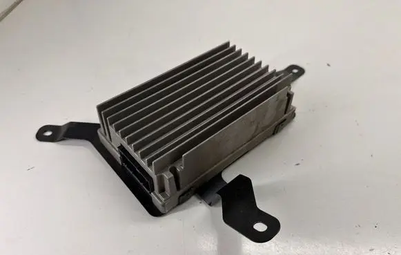BMW X1 E84 Sound amplifier 9283499 13490410 4271438
