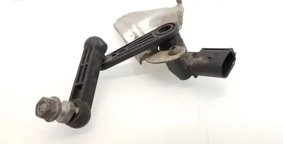 Tesla Model 3 Headlight/headlamp level sensor 104494100B 304290